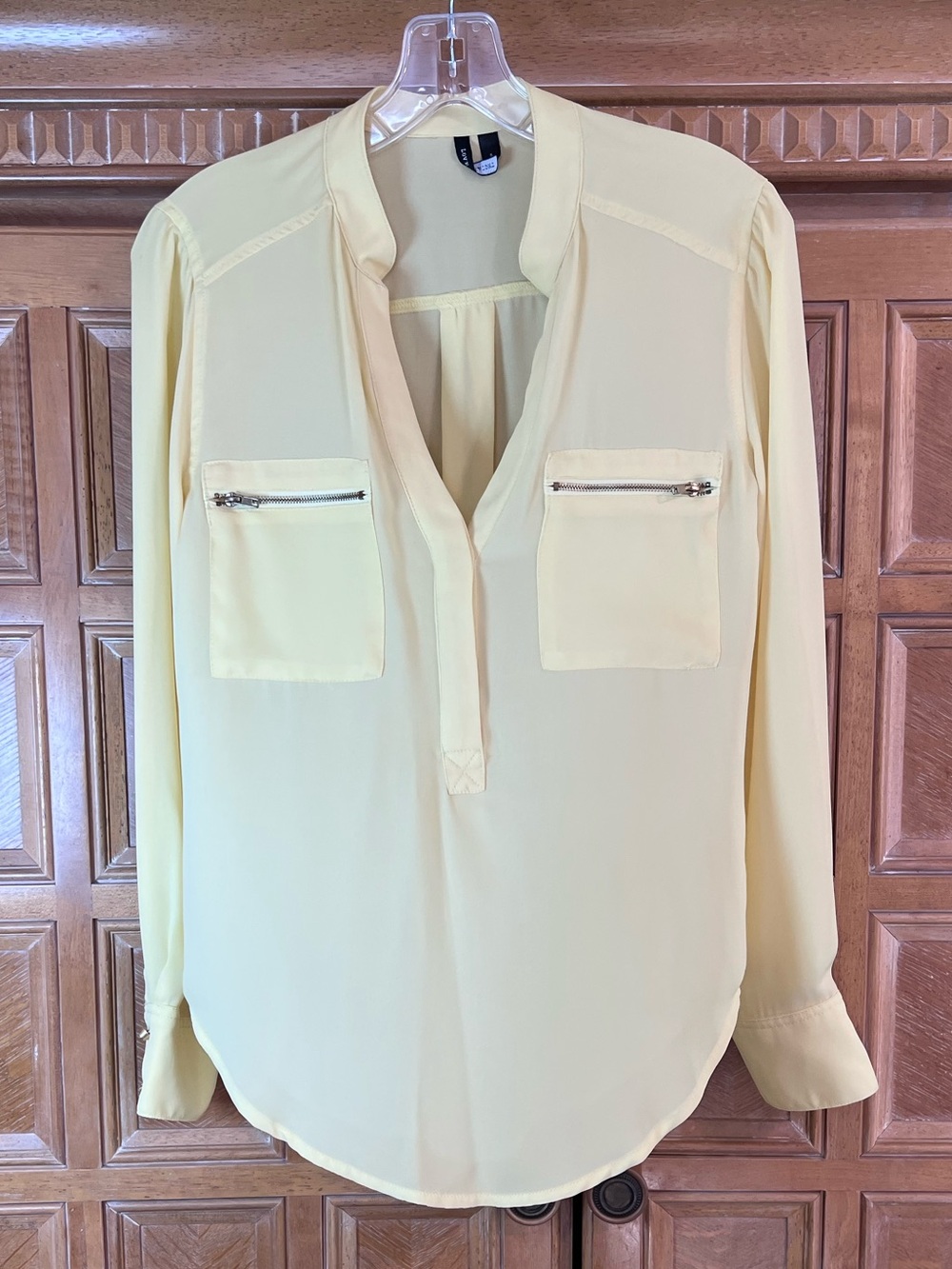 Love + Haight Women’s Blouse Small Yellow Long Sleeve Zip Pocket Split Neck Top